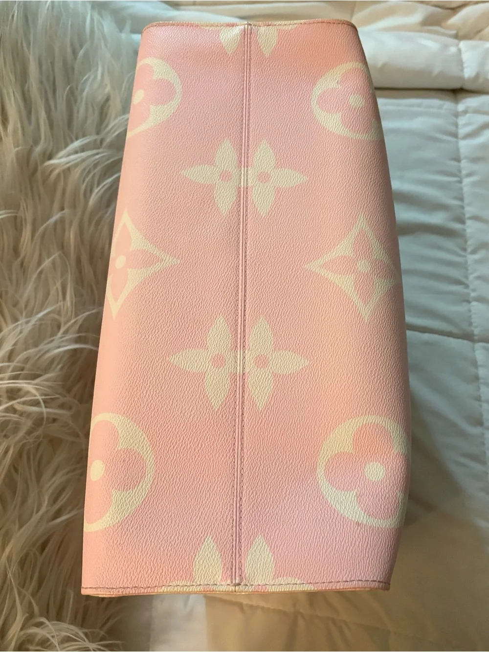 Limited Edition Louis Vuitton Escale OnTheGo GM Tote